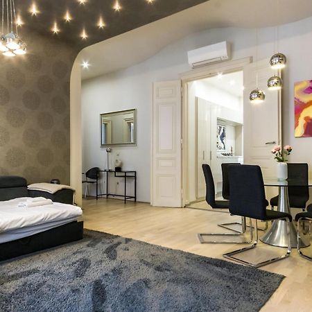 Andrassy Str. Luxury Apartment Budapest Esterno foto