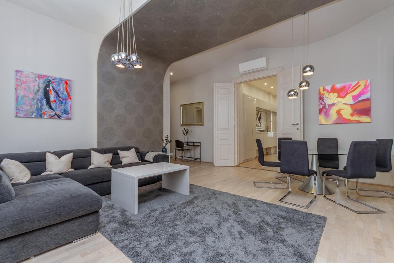 Andrassy Str. Luxury Apartment Budapest Esterno foto
