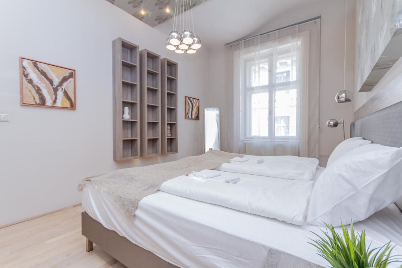 Andrassy Str. Luxury Apartment Budapest Esterno foto