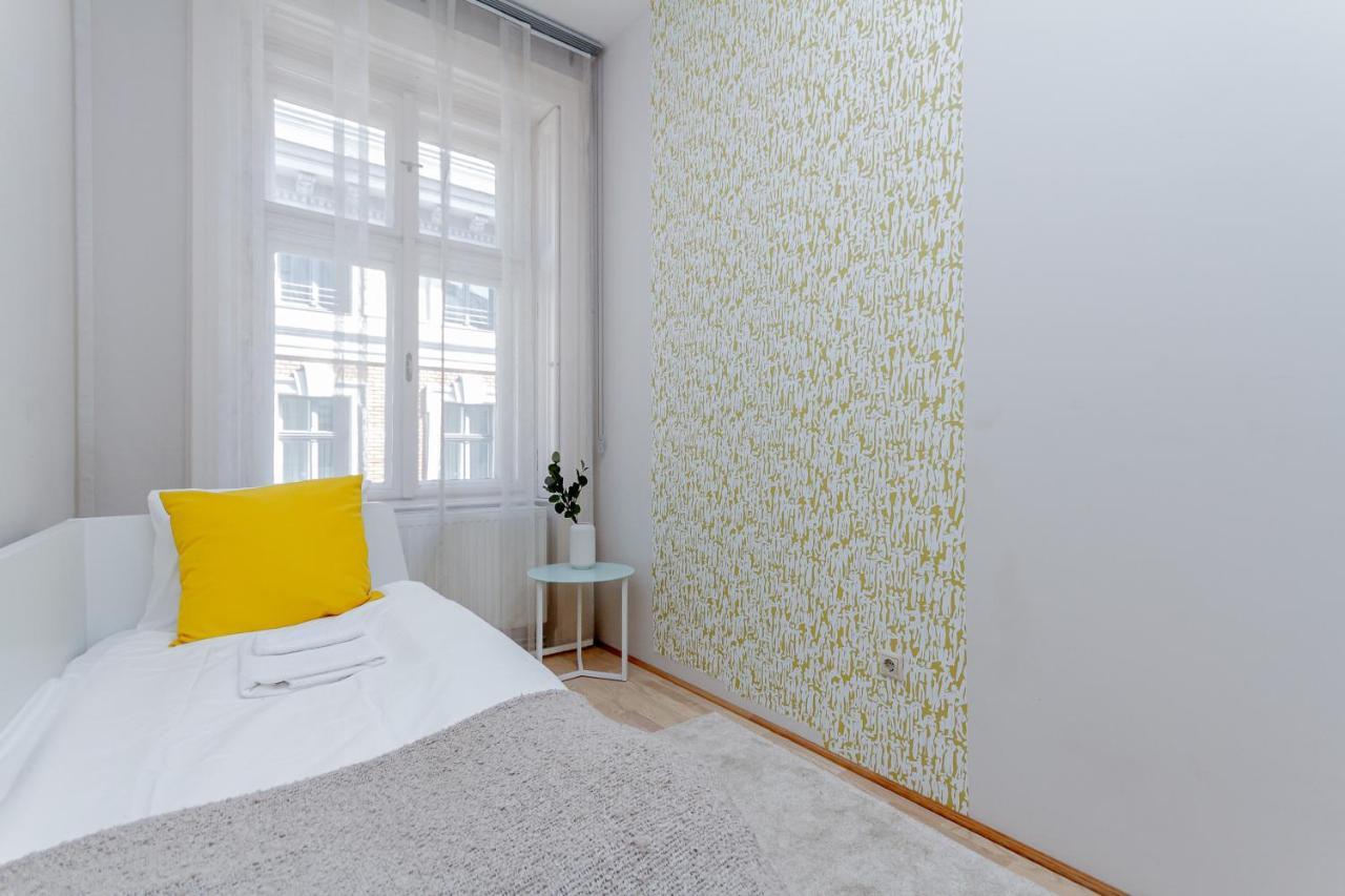 Andrassy Str. Luxury Apartment Budapest Esterno foto